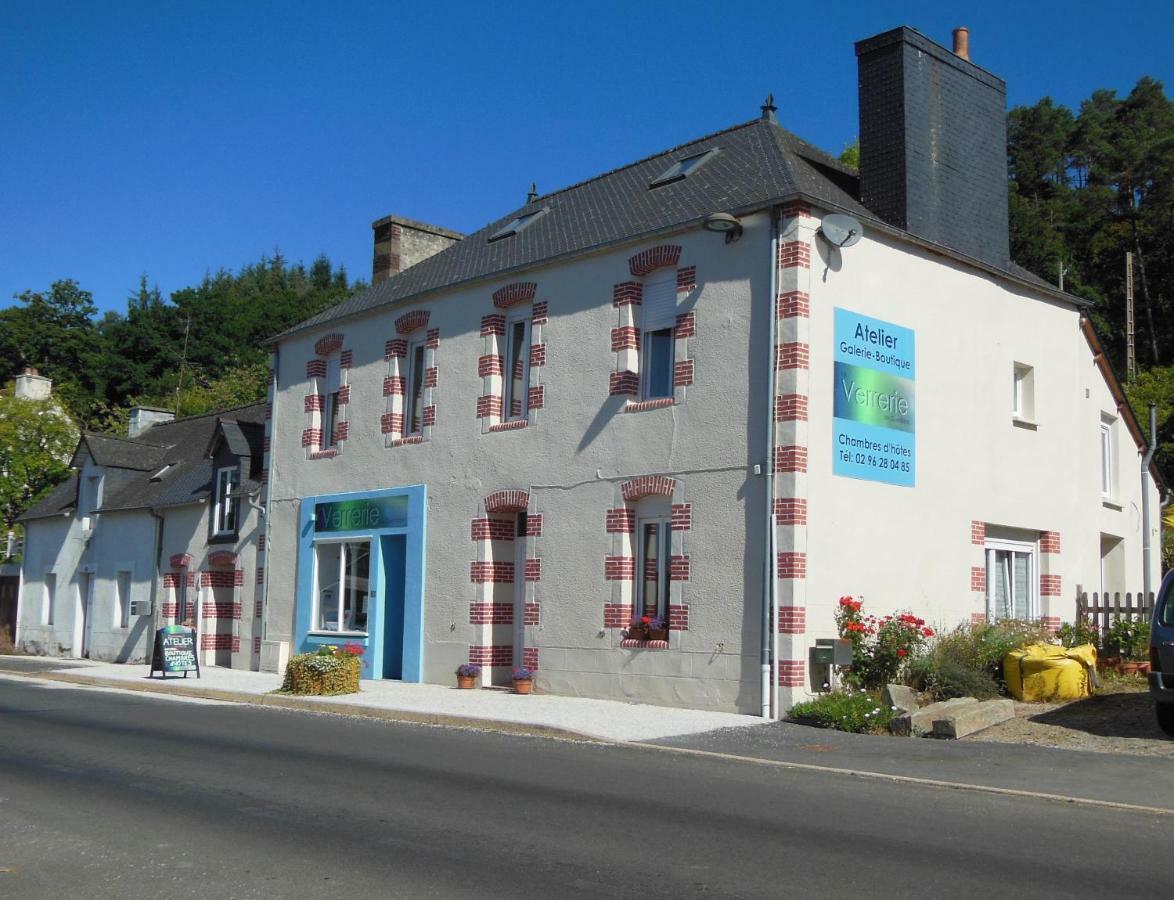 La Verrerie De Guerledan Caurel  Exterior photo